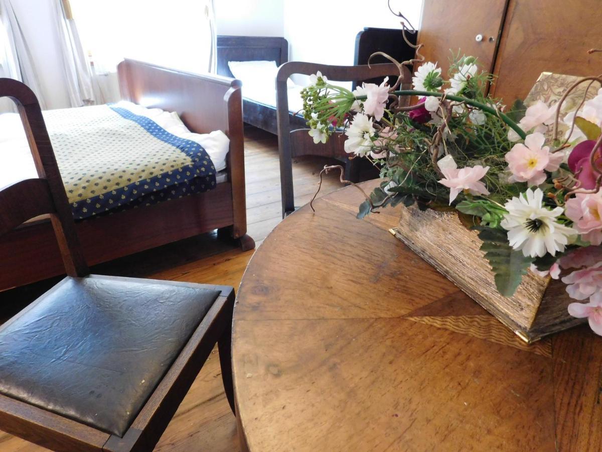 Senliepaja Hotel ภายนอก รูปภาพ